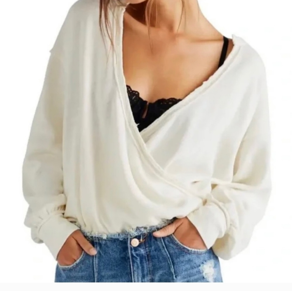 Free people Anyway tee never been worn!
